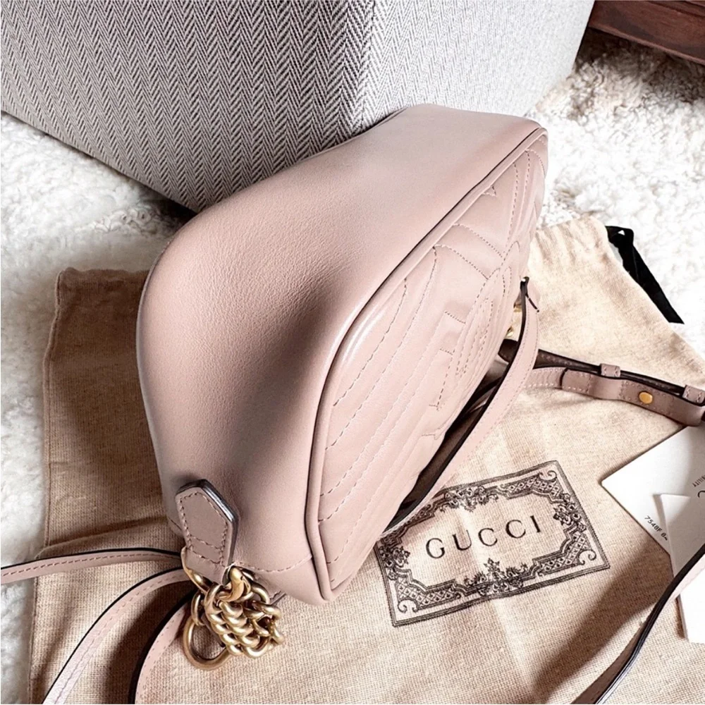 GUCCI MATELASSE LEATHER MARMONT GG CAMERA ZIP CROSSBODY BAG BEIGE PINK - Picture 14 of 16